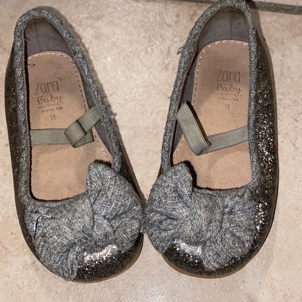 Cute zara ballet flats.